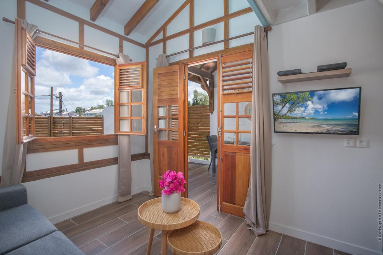Bungalow Ti Banane Sainte-Luce Exteriör bild